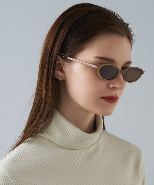 「NUEF 」 サングラス FREE ブラック レディース_画像4