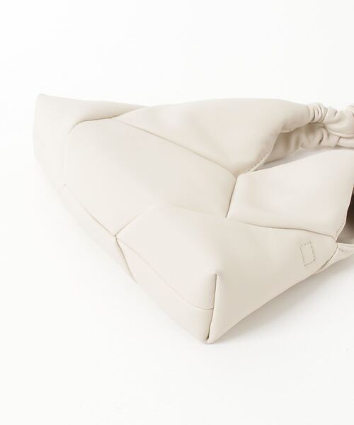 「UNE MANSION」 ハンドバッグ ONE SIZE アイボリー レディース_画像3