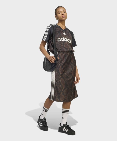 新品Ｓ】アディダス スネーク プリント サテン ジャージ 半袖Tシャツ adidas（アディダス） adidas tシャツ 半袖 スネークプリント サテン