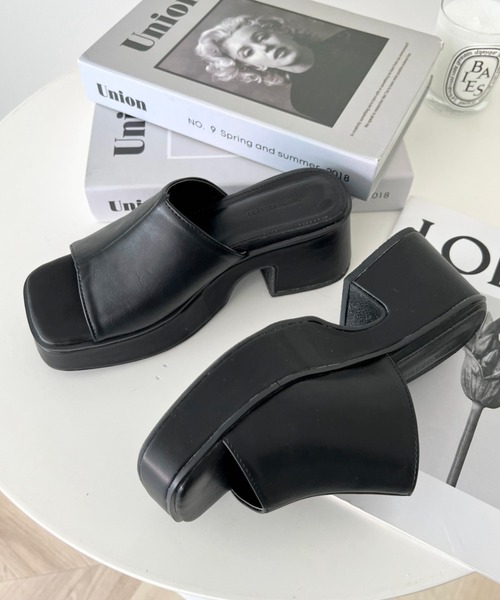 CELINE バルキーサンダル 24㎝　国内購入正規品★レシート・箱・保存袋付 CELINE セリーヌ サンダル BULKY バルキー 345583620C.38NO
