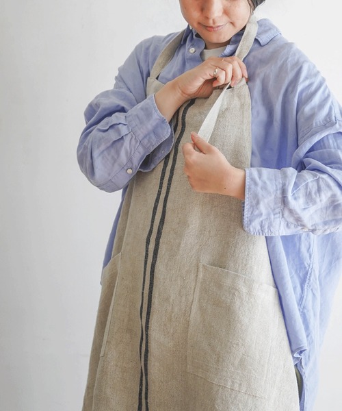 TIMELESS COMFORT エプロン Sankara.（サンカラ）Wストライプ