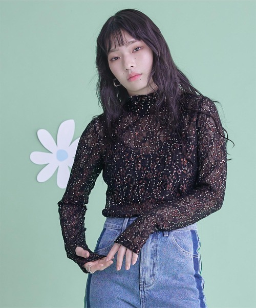 miette tシャツ スパンコールレースハイネックトップス