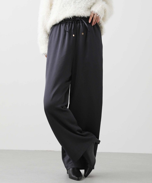 Gready Brilliant（グレディブリリアン） パンツ サテンワイドイージー