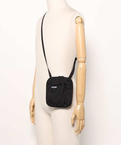 CHROME クローム ショルダーバッグ ブラック sample CHROME (クローム) MINI SHOULDER BAG(ミニ ショルダー バッグ