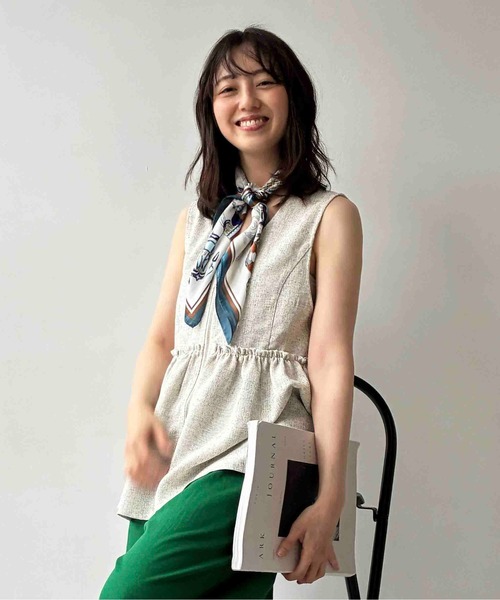 AS KNOW AS（アズノゥアズ） ベスト ジレ ○ぺプラムジップVネック