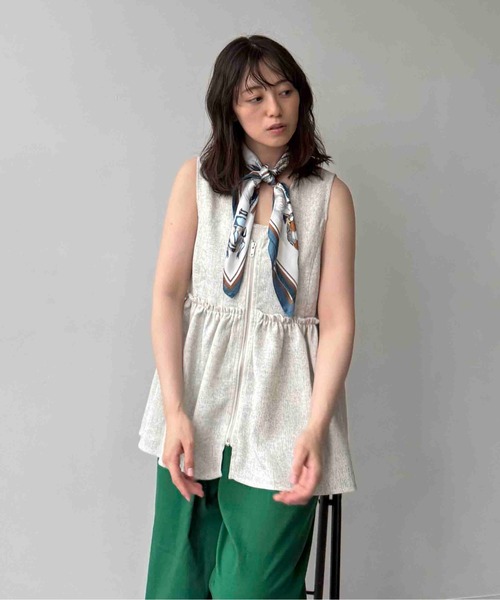 AS KNOW AS（アズノゥアズ） ベスト ジレ ○ぺプラムジップVネック