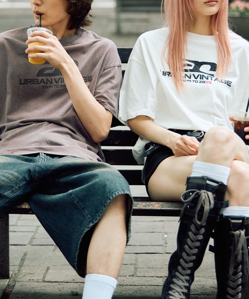 tシャツ 「6th Anniversary」ロゴプリントルーズTシャツ レディース メンズ