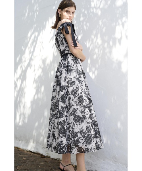 Estella.K ワンピース Bianca Ribbon Dress オフショルプリントリボン