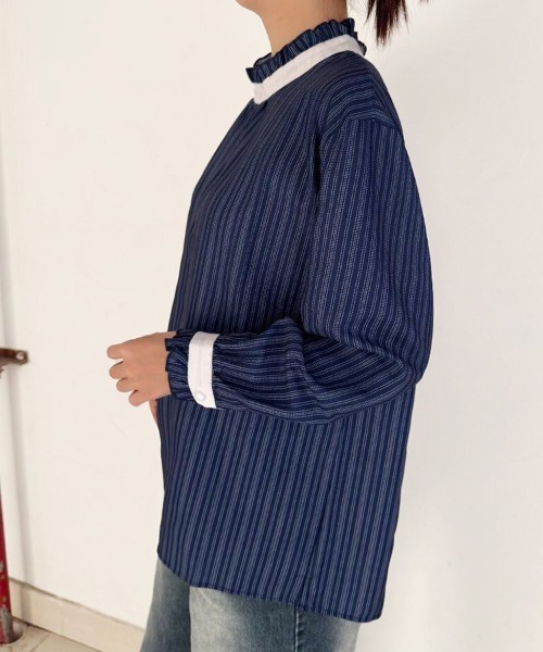 未使用♡Vivienne Westwood フリル襟ストライプ柄ブラウス Vivienne Westwood（ヴィヴィアンウエストウッド）の「ストライプラブ