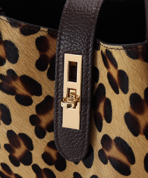 La TOTALITE（ラ トータリテ） ショルダーバッグ バッグ M Rose