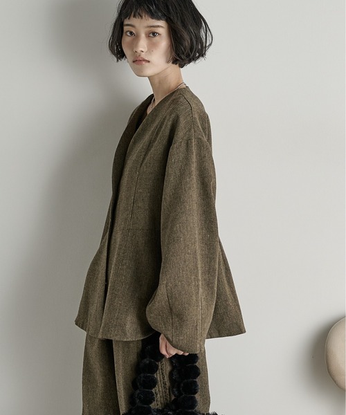 THE Yon ジャケット ノーカラージャケット ノーカラーペプラムツイード