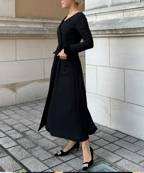 装飾付き黒長袖ワンピース 楽天市場】Aラインワンピース 全2色 パール飾り 襟付き ウエストマーク