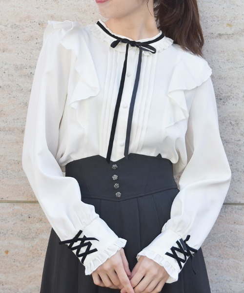 axes femme（アクシーズ ファム） ブラウス シャツ レースアップカフス