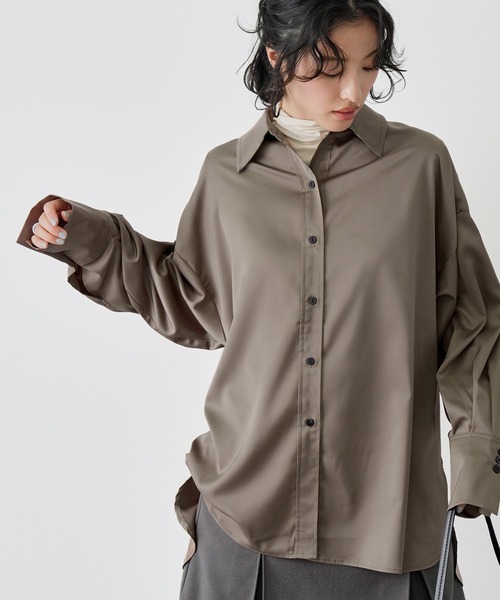 deres デレス　プルオーバーシャツ ブラウン　新品・未使用 NOGLE ブラウス シャツ 「NOGLE/ノグル」サテンドレープオーバーシャツ