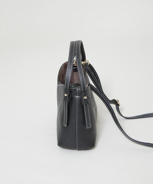 ショルダーバッグ バッグ AULENTTI/レザーステッチショルダーバッグ レディースの画像