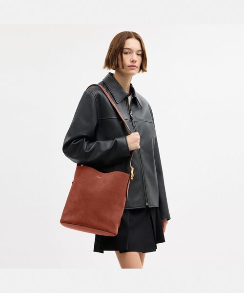 COACH（コーチ） ショルダーバッグ バッグ ブリーカー バケット バッグ