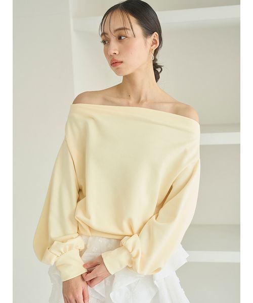 【新品】SNIDEL スナイデル　オフショルタックスウェット オフショルタックスエット（スウェット）｜SNIDEL（スナイデル）の