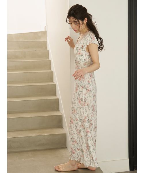 SNIDEL HOME パジャマ ルームウェア プリントカップインカット