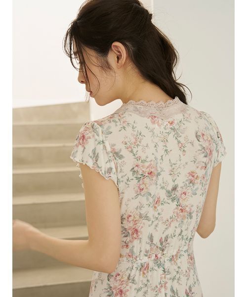 SNIDEL HOME パジャマ ルームウェア プリントカップインカット