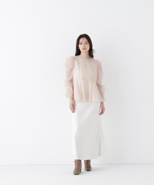 natural beauty basic シアーぺプラムブラウス　ホワイト　M NATURAL BEAUTY BASIC（ナチュラルビューティーベーシック） ブラウス