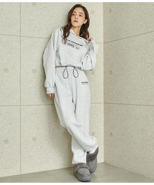 PRADA ジップアップ パーカー スウェット 裏起毛 クロップド丈 レディース PRADA ジップアップ パーカー スウェット 裏起毛 クロップド丈