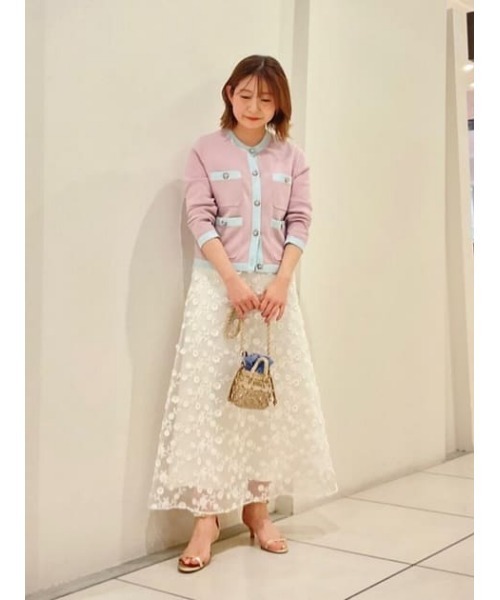 【LOULOU WILLOUGHBY】オーガン刺繍スカート ￥39,600 21241011060_7a765abbd10a990294
