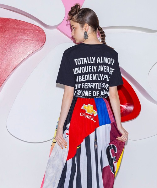 SIMEON FARRAR tシャツ / CAT PATCH T-shirt ＠ レディース