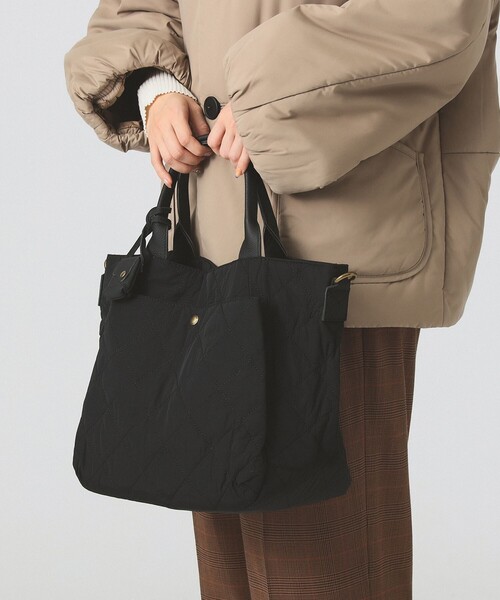 シャネル ナイロンキルティングバッグ（レディースバッグ