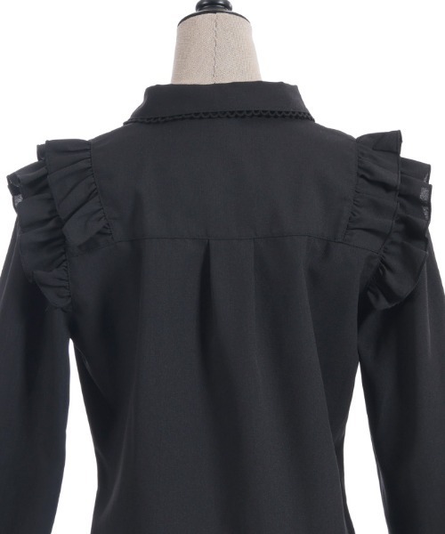 axes femme POETIQUE ブラウス シャツ ブローチ付きヨークフリル