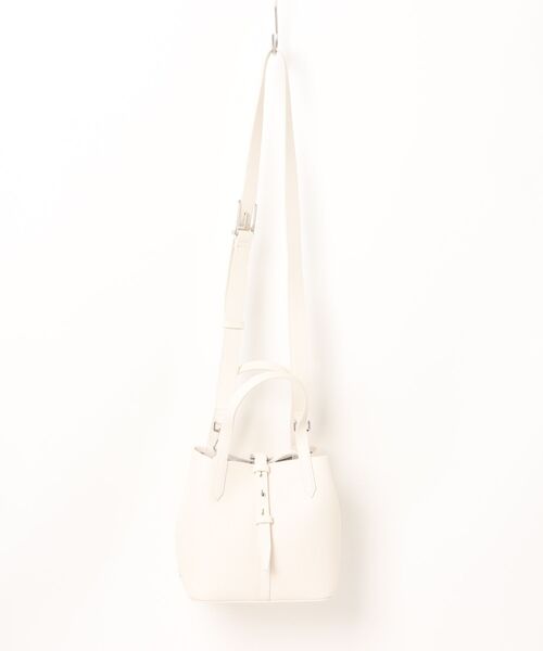 「CHARLES \u0026 KEITH」 2WAYバッグ S クリーム レディースの画像