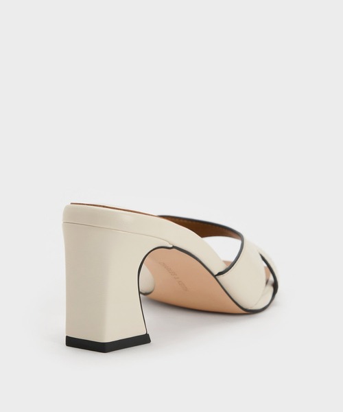 CHARLES ＆ KEITH（チャールズ&キース） サンダル ミュール カットオフ