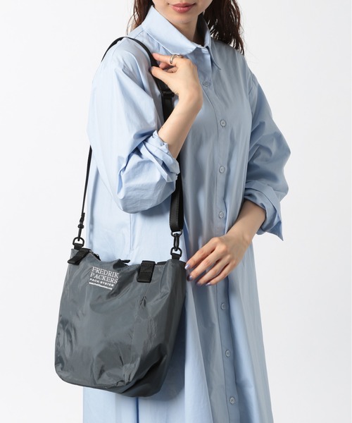 「FREDRIK PACKERS」 2WAYバッグ FREE ブラック レディース_画像6