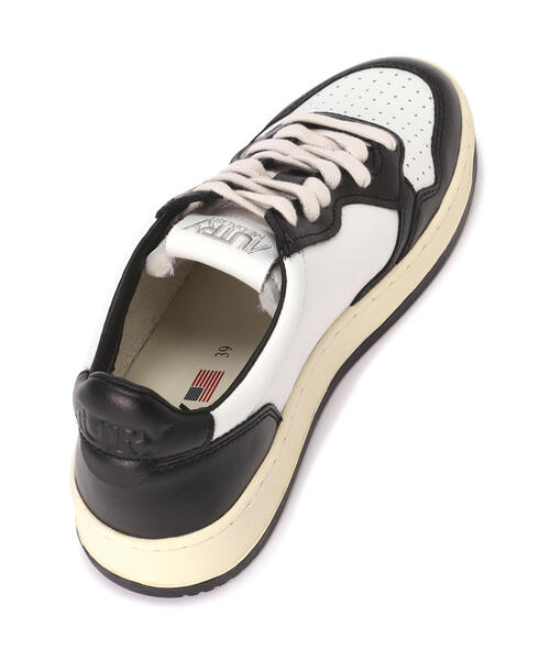 「AUTRY」 ローカットスニーカー 39 ブラック レディース_画像4