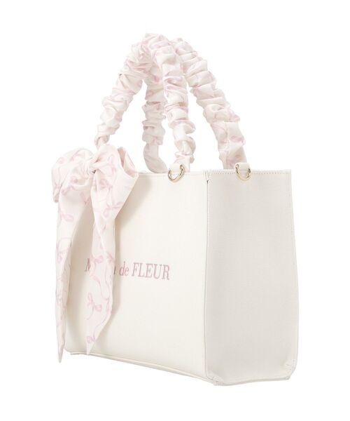 Maison de FLEUR（メゾンドフルール） ハンドバッグ スカーフ付き