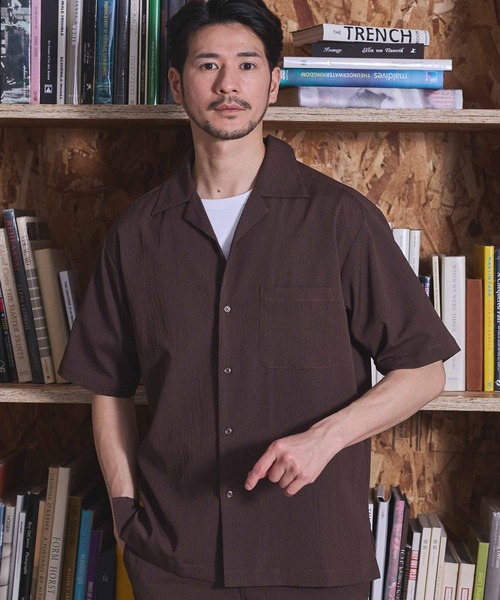 boohoo MAN★オーバーサイズ 半袖 ボタン留め シャツ ワイシャツ boohoo MAN☆オーバーサイズ 半袖 ボタン留め シャツ ワイシャツ
