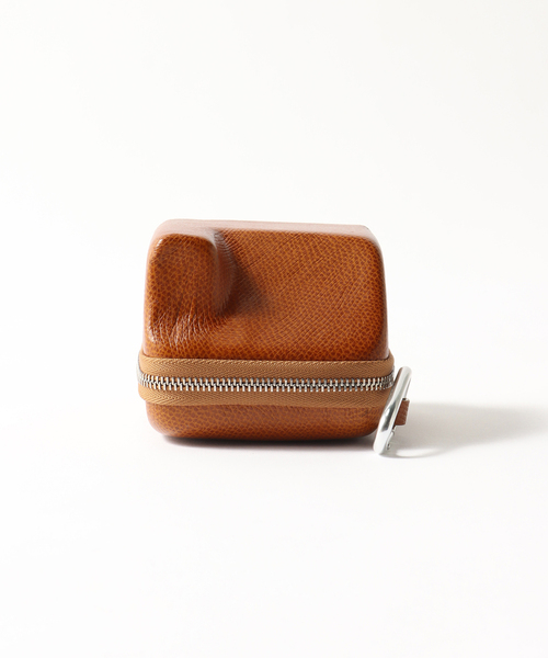 beta post（ベータポスト） 別注 Molded Leather Camera Case