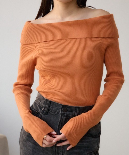AZUL BY MOUSSY（アズールバイマウジー） ニット セーター オフ