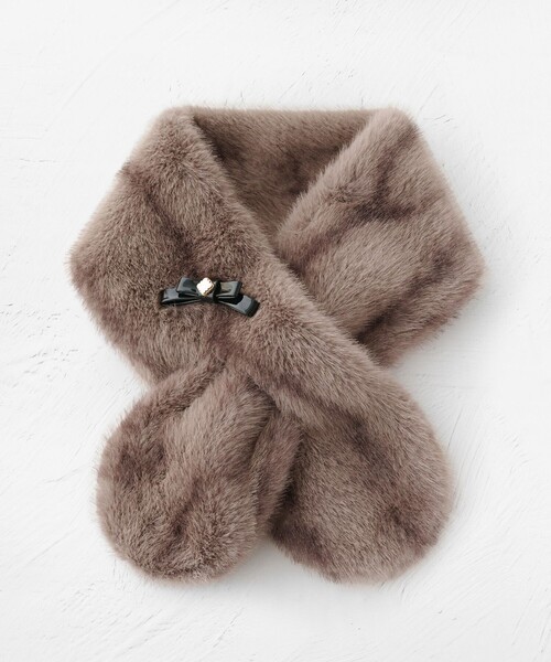 TOCCA（トッカ） マフラー ストール BOW RIBBON FURTIPPET ティペット
