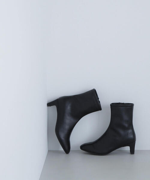 NATURAL BEAUTY BASIC（ナチュラルビューティーベーシック） ブーツ