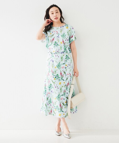 UNTITLED ブラウス シャツ ボタニカルプリント レディース