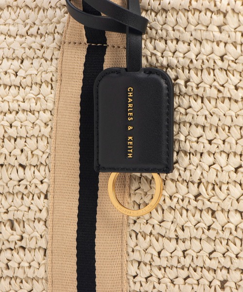 「CHARLES & KEITH」 かごバッグ L ホワイト レディース
