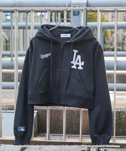 MLB パーカー MLB/メジャーリーグベースボール 別注 ワッペン刺繍