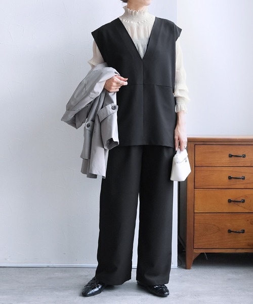 reca（レカ） セットアップ Vネックベスト×セミワイドストレートパンツ