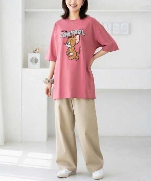 tシャツ 「TOM ＆ JERRY/トムとジェリー」ジェリーサガラ刺繍ジェリー