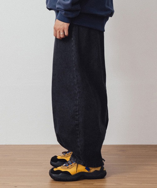 ANGLAN ジーンズ AG-Unbalance Long Tuck Denim Balloon Pants
