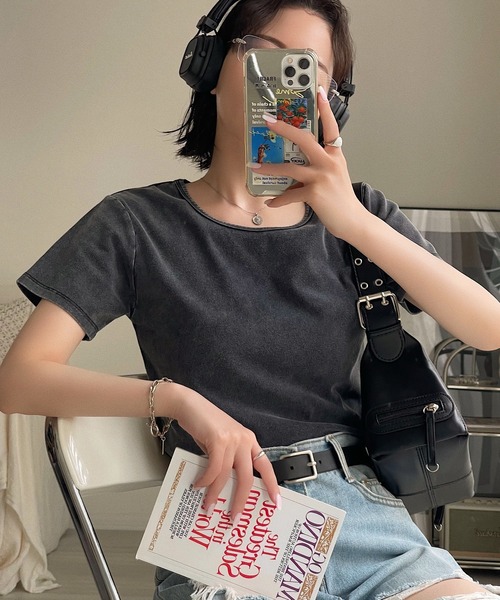 Ada. tシャツ ヴィンテージライク クロップド丈 Tシャツ