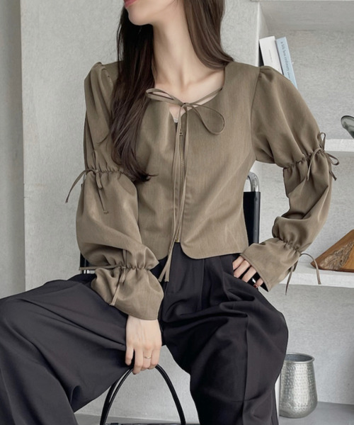 Ada. ブラウス シャツ ハートネック キャンディースリーブ リボン