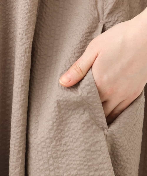 OFUON（オフオン） ワンピース VネックAラインシルエットワンピース