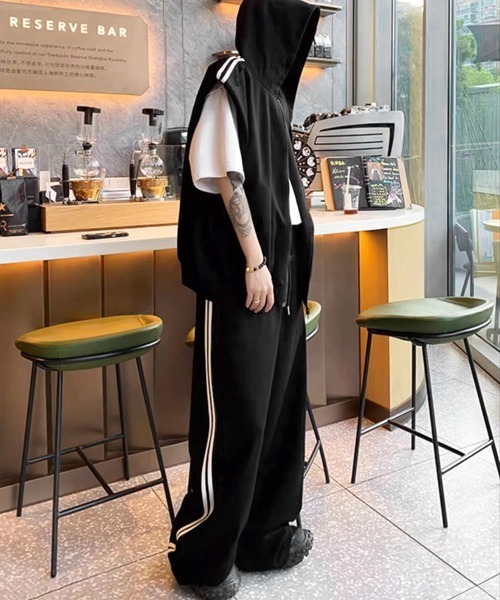 NOWLE（ノウル） パーカー 「NOWLE」ライン柄 ノースリーブ ジップ