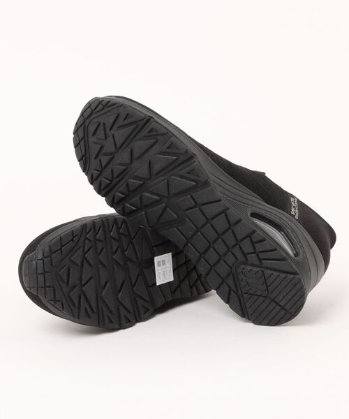スケッチャーズ スリップインズ：ウノ ウェッジ - キッキング ニット ブラック スケッチャーズ SKECHERS SLIP-INS:UNO WEDGE - KICKING KNIT